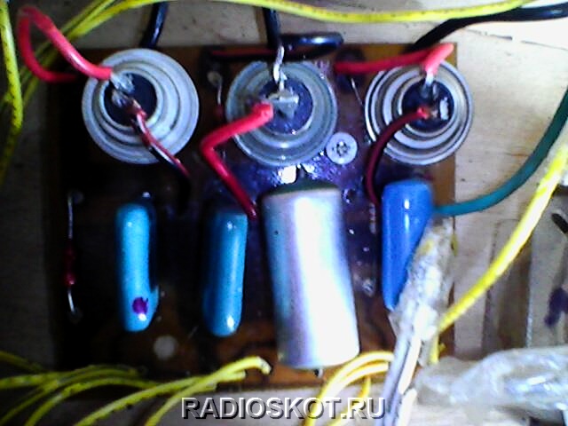 Простые схемы цветомузыки на светодиодах и светодиодных лентах для сборки…
